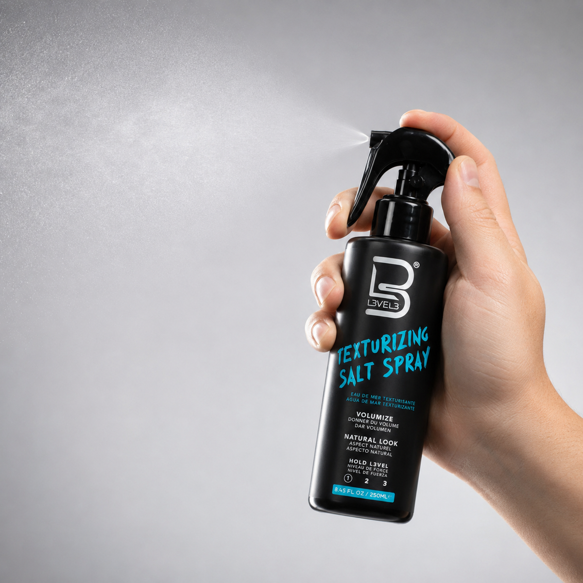 Vaporización de bruma de spray de sal marina L3VEL3 para peinados texturizados en barbería