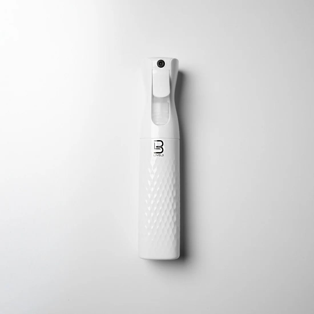 Botella pulverizadora biselada con textura L3VEL3 color blanco 300 ml