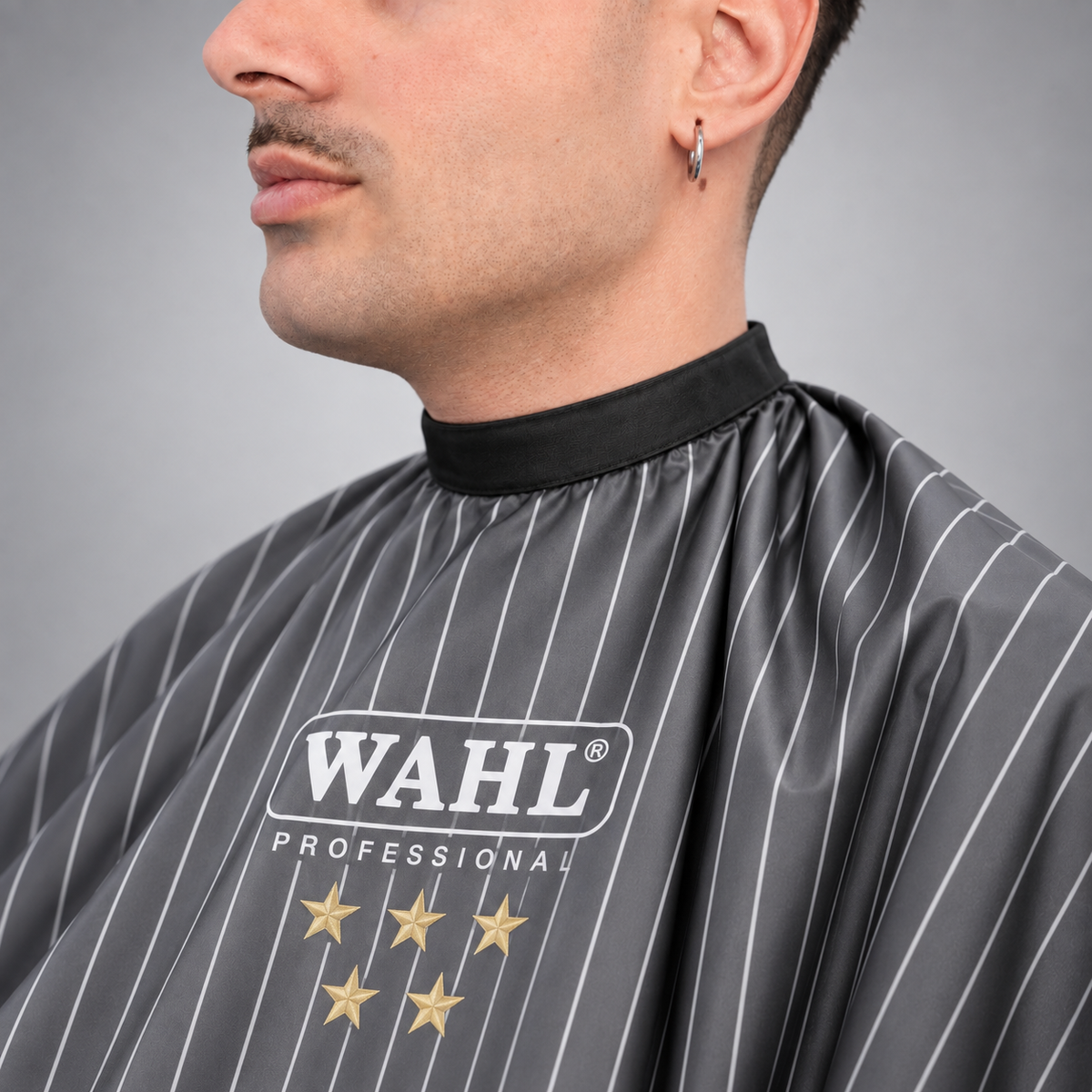 Capa de Corte Profesional Wahl 5-Star Raya Diplomática